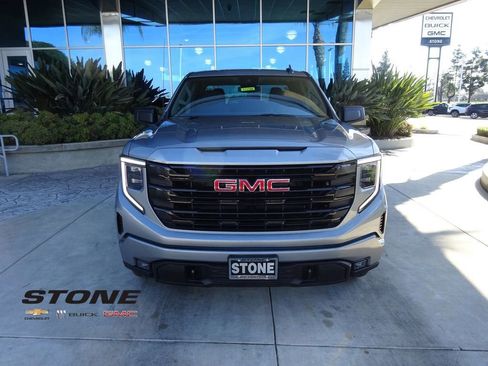 New 2026 GMC Sierra 1500 Elevation image 2