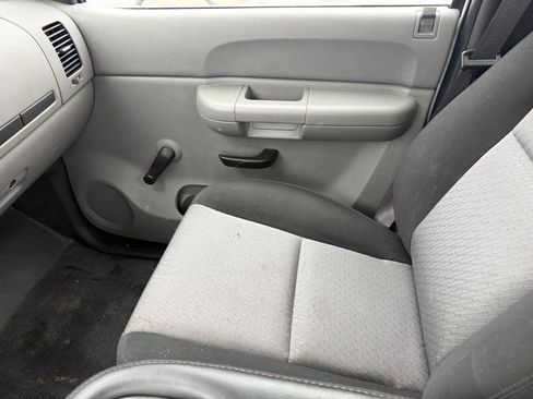 Used 2008 Chevrolet Silverado 3500 W/T image 16