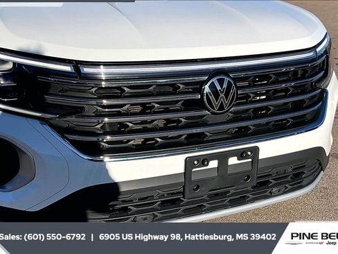 Used 2024 Volkswagen Atlas SE image 22
