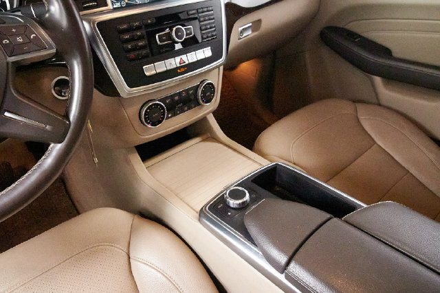 Used 2015 Mercedes-Benz ML 350 4MATIC image 10