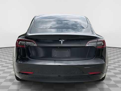 Used 2019 Tesla Model 3 Standard Range Plus RWD image 3