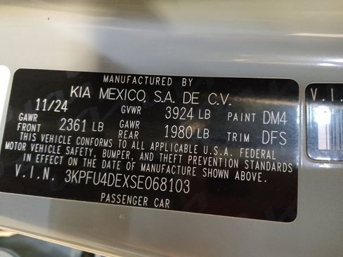 Used 2025 Kia K4 EX image 33