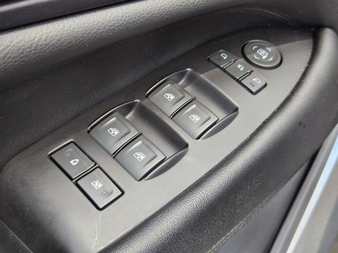 Used 2020 Cadillac Escalade Premium Luxury AWD/4WD image 27