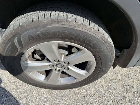 Used 2015 Toyota RAV4 XLE image 7