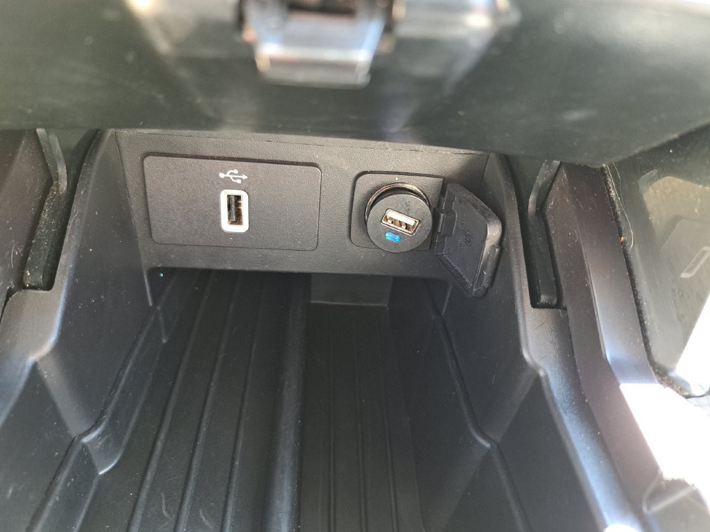 Used 2018 Ford Explorer Platinum AWD/4WD image 19