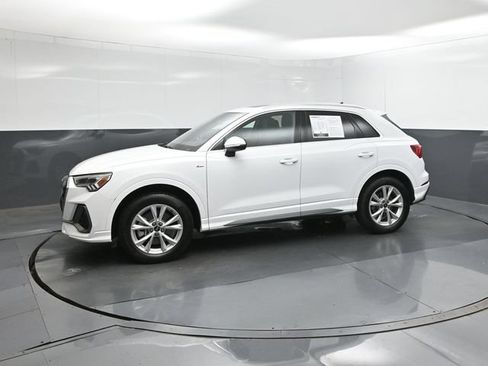 Used 2025 Audi Q3 2.0T Premium AWD/4WD image 30