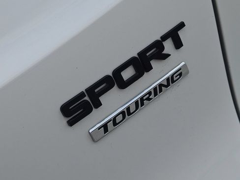 Used 2024 Honda CR-V Sport Touring image 8
