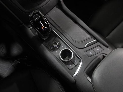 Certified 2024 Cadillac XT5 Luxury image 16