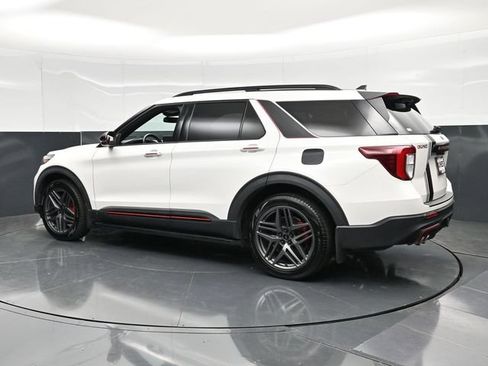 Used 2021 Ford Explorer ST w/ Equipment Group 401A AWD/4WD image 10