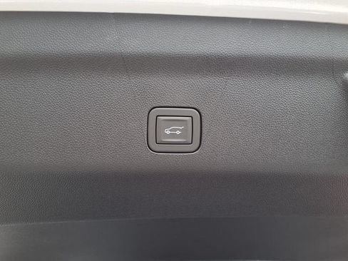 New 2026 Chevrolet Tahoe Z71 w/ Comfort Package AWD/4WD image 6