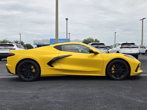Used 2026 Chevrolet Corvette Stingray Coupe w/ 1LT RWD image 7