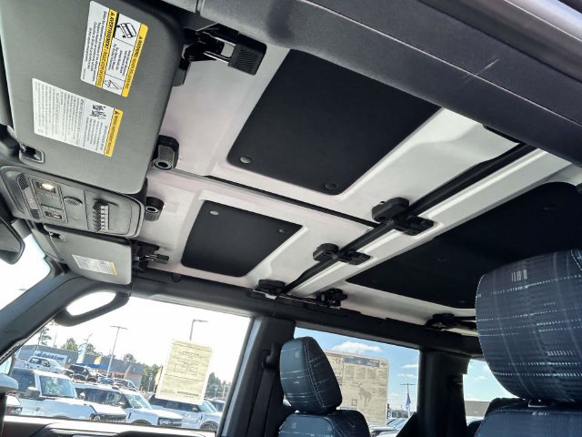 New 2026 Ford Bronco Heritage Edition AWD/4WD image 19