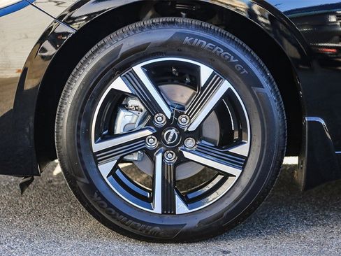 Certified 2024 Nissan Sentra SV w/ All-Weather Package image 9