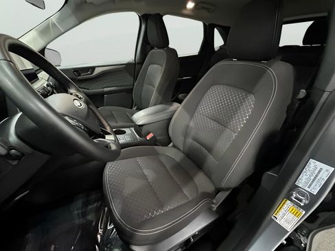 Certified 2024 Ford Escape Active w/ Cold Weather Package image 18