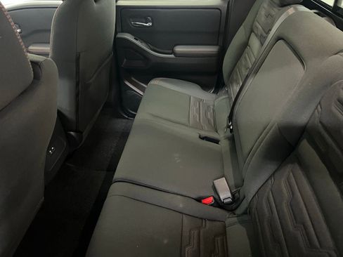 New 2025 Nissan Frontier PRO-4X w/ Tow Package image 10