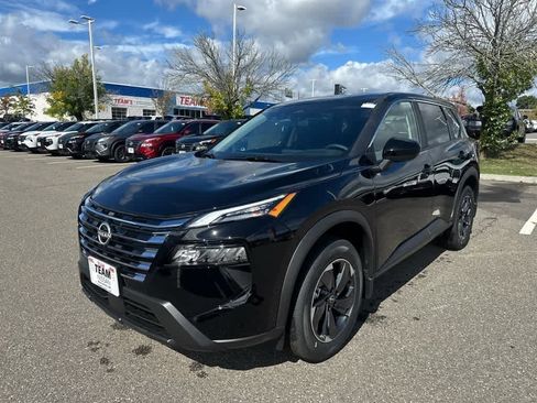 New 2026 Nissan Rogue SV image 3