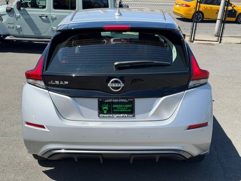 Used 2025 Nissan Leaf S FWD image 6