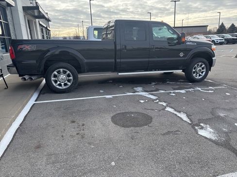 Used 2016 Ford F350 Lariat w/ Lariat Ultimate Package image 4