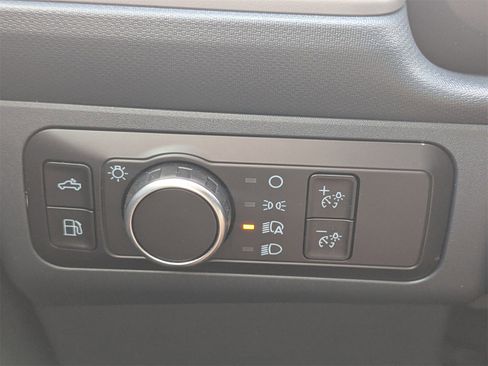 New 2025 Ford Maverick XL w/ Equipment Group 101A image 26