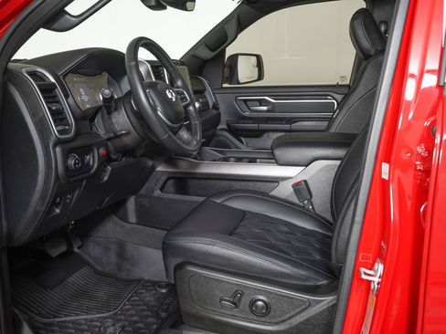 Used 2023 RAM 1500 Big Horn image 13