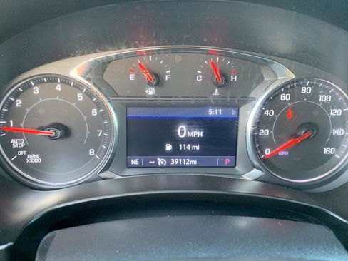 Used 2024 GMC Terrain SLT image 5