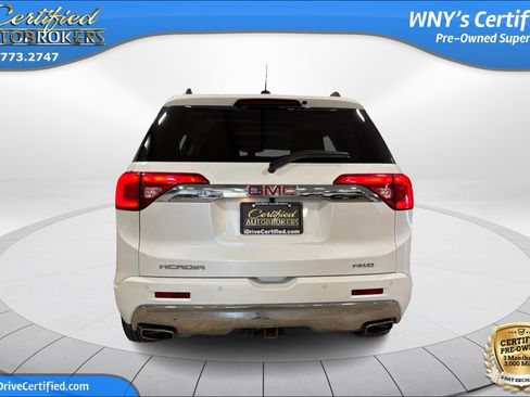 Used 2019 GMC Acadia Denali w/ Technology Package AWD/4WD image 7