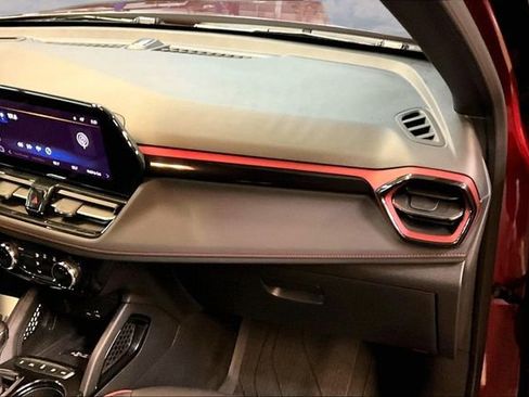 Used 2025 Chevrolet TrailBlazer RS w/ Convenience Package image 27