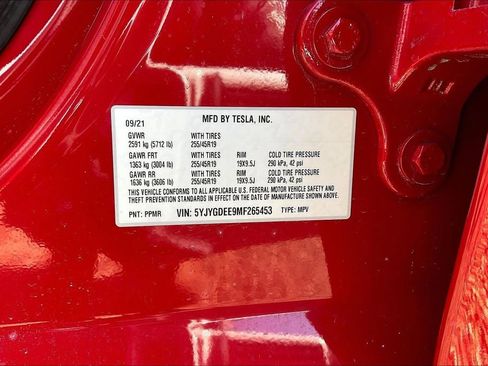 Used 2021 Tesla Model Y Long Range image 18