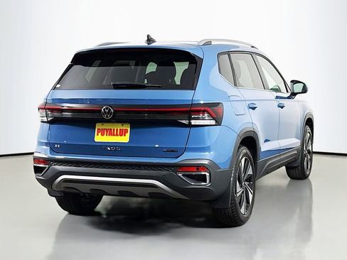 New 2026 Volkswagen Taos SE AWD/4WD image 7
