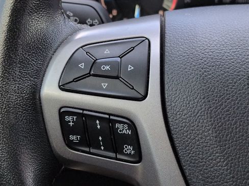 Used 2019 Ford Ranger XLT w/ Black Appearance Package RWD image 23
