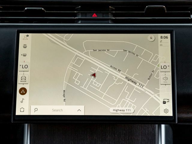 Certified 2024 Land Rover Range Rover SE AWD/4WD image 23