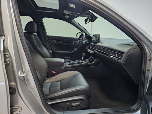 Used 2025 Honda Civic Sport Touring image 38