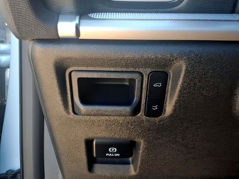 Used 2025 Ford Expedition Max Active RWD image 18