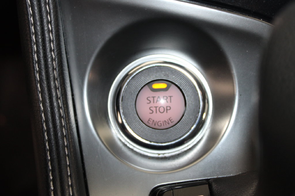 Used 2023 Nissan Maxima SV w/ Floor Mat Group FWD image 31