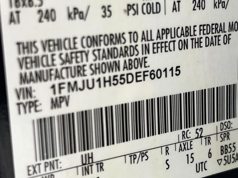 Used 2013 Ford Expedition XLT image 14