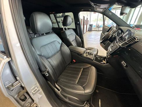 Used 2017 Mercedes-Benz GLS 450 GLS 450 4MATIC SUV image 40