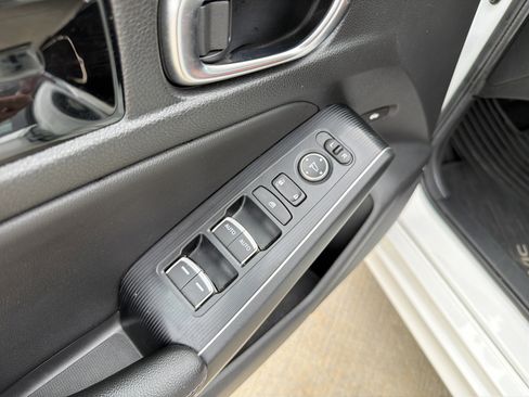 Used 2024 Honda Civic Touring image 15