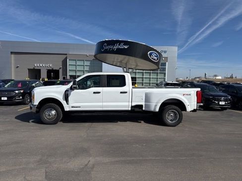 Used 2024 Ford F350 XL image 2
