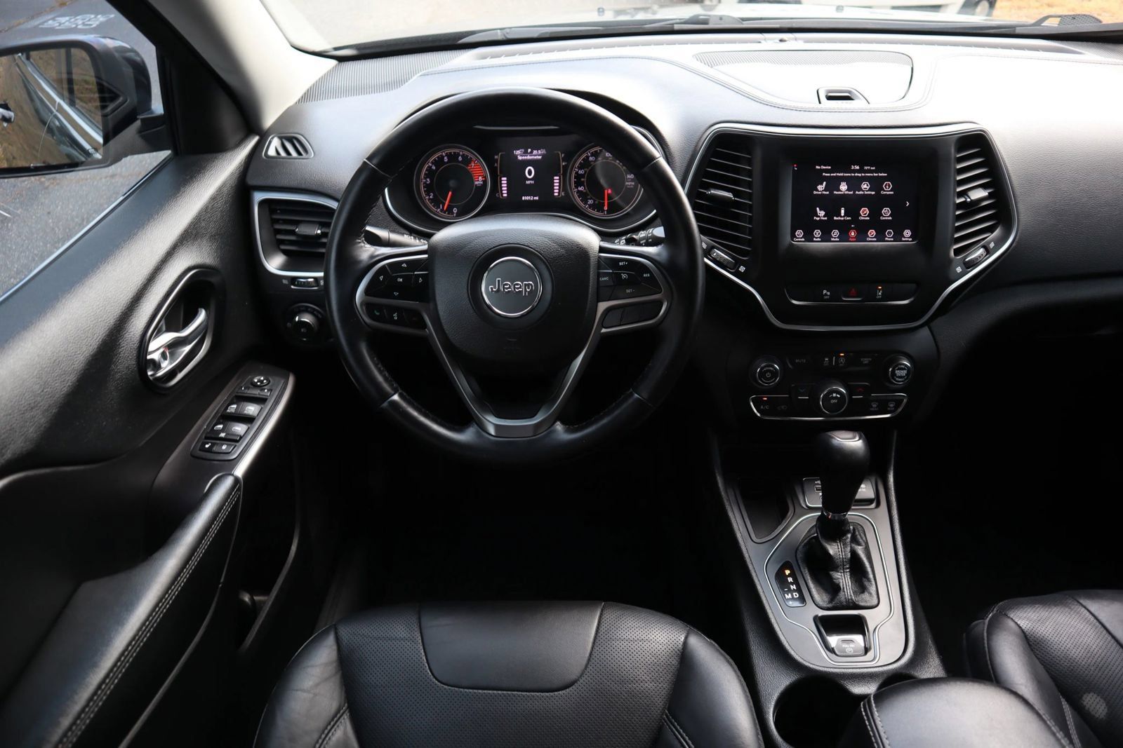Used 2021 Jeep Cherokee Latitude Lux w/ Sun & Sound Group FWD image 23
