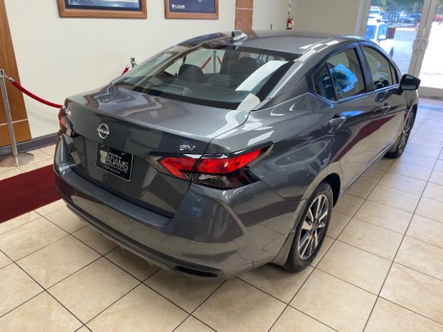 Used 2024 Nissan Versa SV w/ Trunk Package FWD image 2