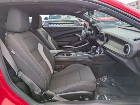 Used 2022 Chevrolet Camaro LT RWD image 12