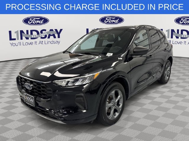 Certified 2024 Ford Escape ST-Line w/ Tech Pack #1 AWD/4WD image 1