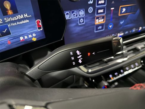 New 2026 Chevrolet Equinox EV RS image 17