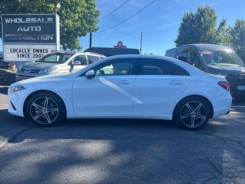 Used 2019 Mercedes-Benz A 220 4MATIC w/ Premium Package image 2