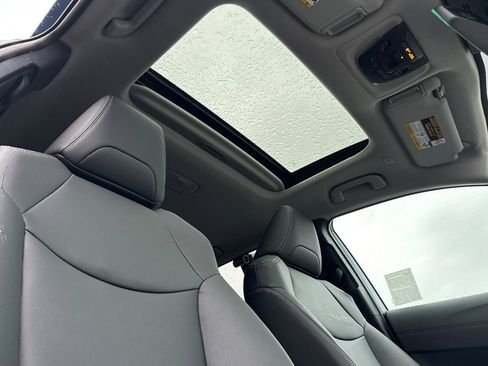 New 2026 Toyota Corolla Cross XLE image 17