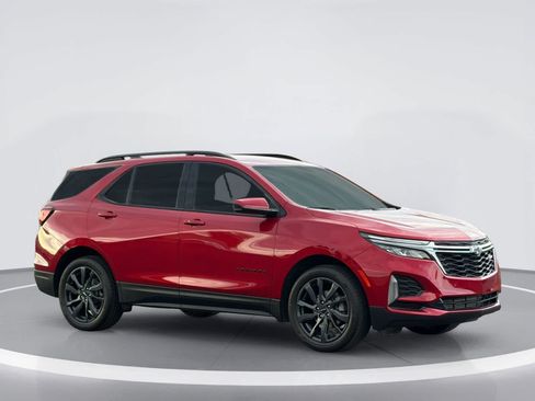 Used 2023 Chevrolet Equinox RS FWD image 5