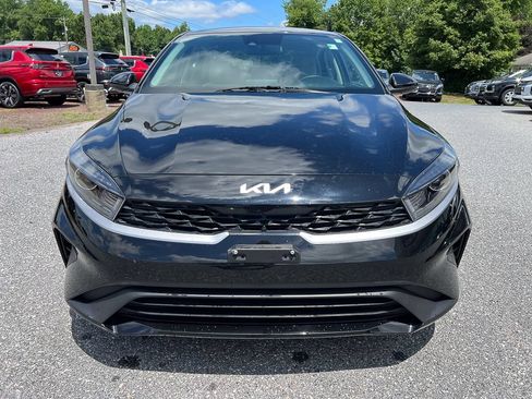 Used 2023 Kia Forte LXS FWD image 9
