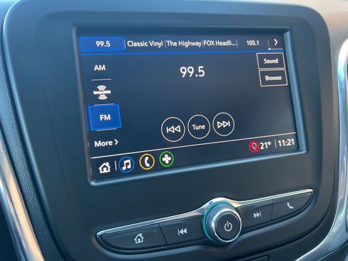 Used 2024 Chevrolet Equinox LS image 19