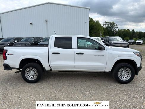 Used 2026 Chevrolet Colorado W/T AWD/4WD image 6
