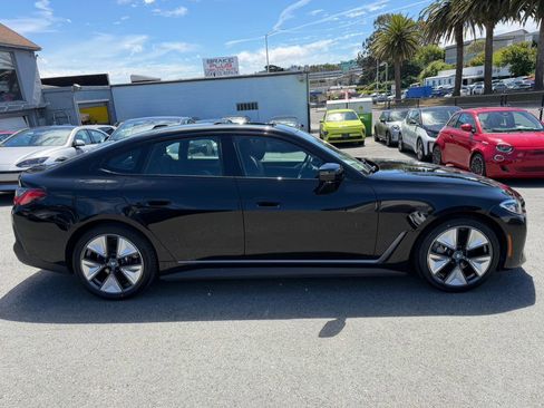 Used 2022 BMW i4 eDrive40 w/ Premium Package image 4